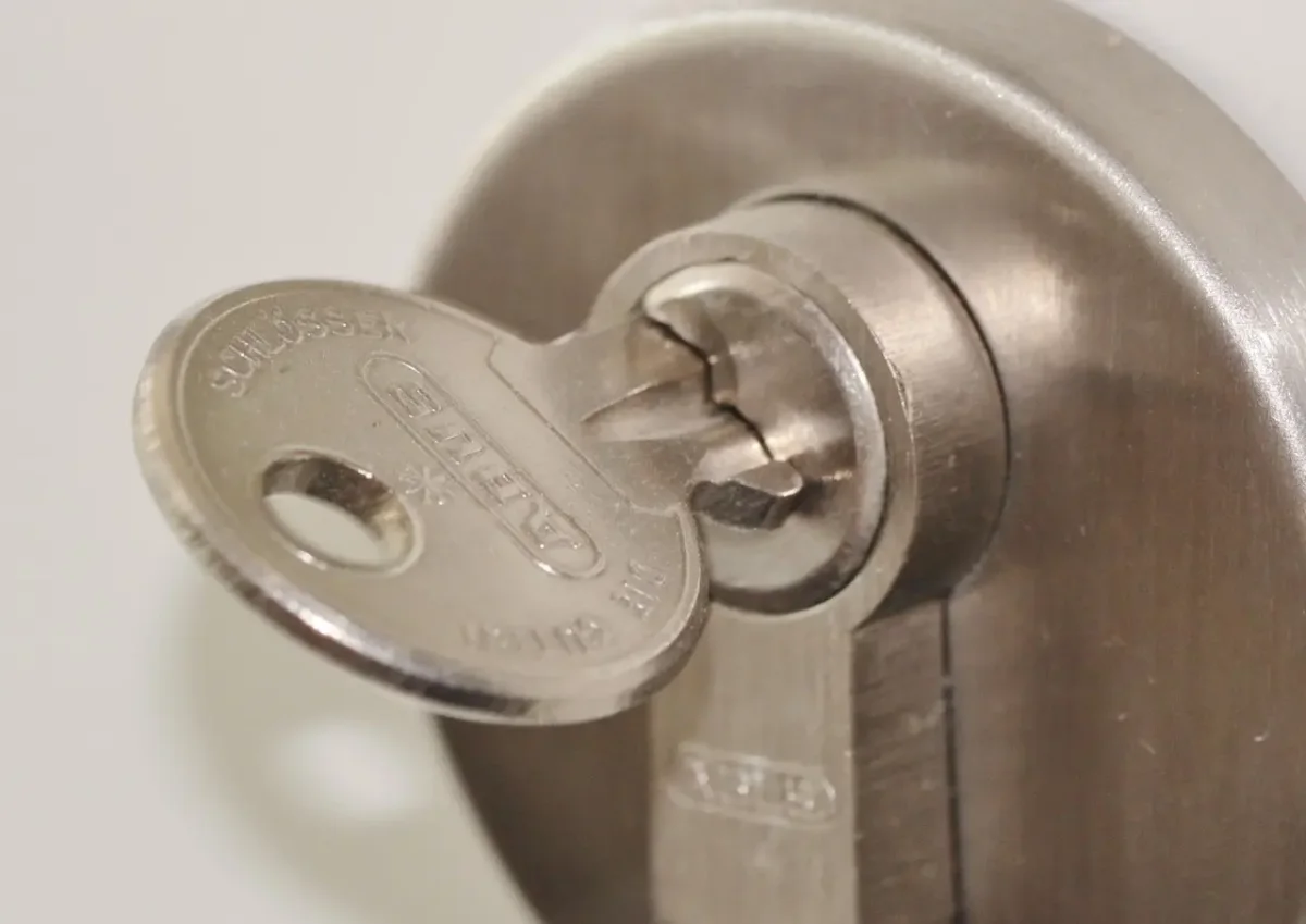 Key inserted in a door lock cylinder – request broken key removal Birmingham from Locksmith Birmingham